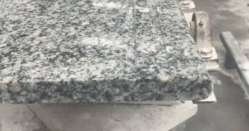 周口芝麻白楼梯踏步 芙蓉白