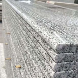 周口芝麻白楼梯踏步 花岗岩楼梯板材