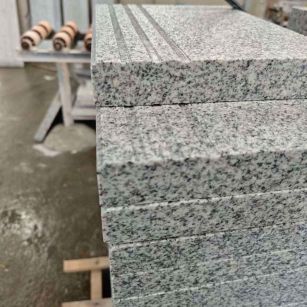 周口芝麻白楼梯踏步