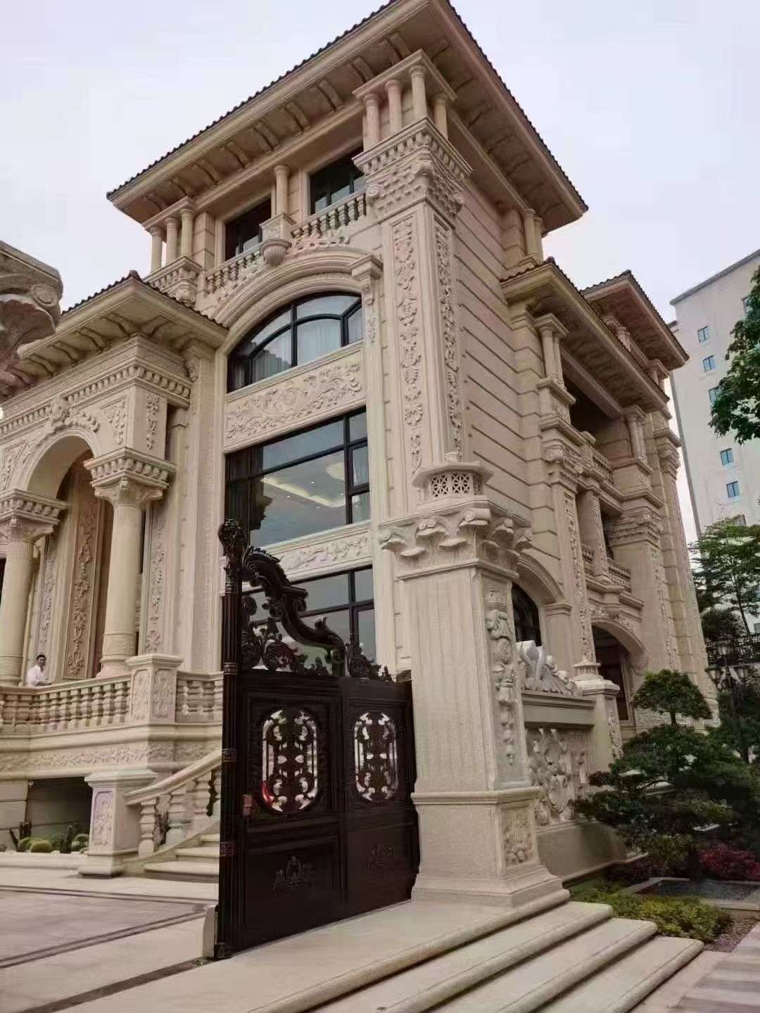 周口黄金麻别墅外墙异形定制