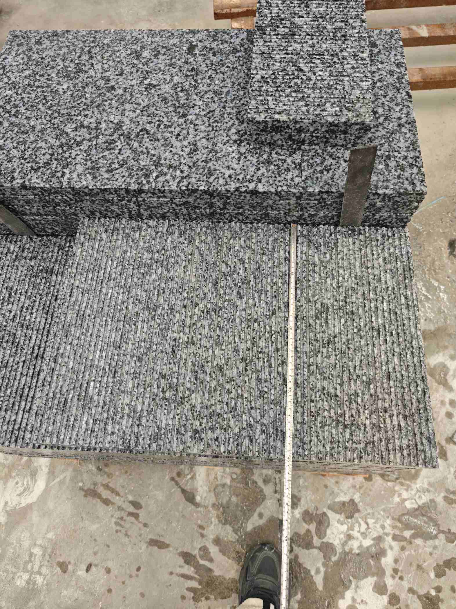 周口芝麻黑拉丝面