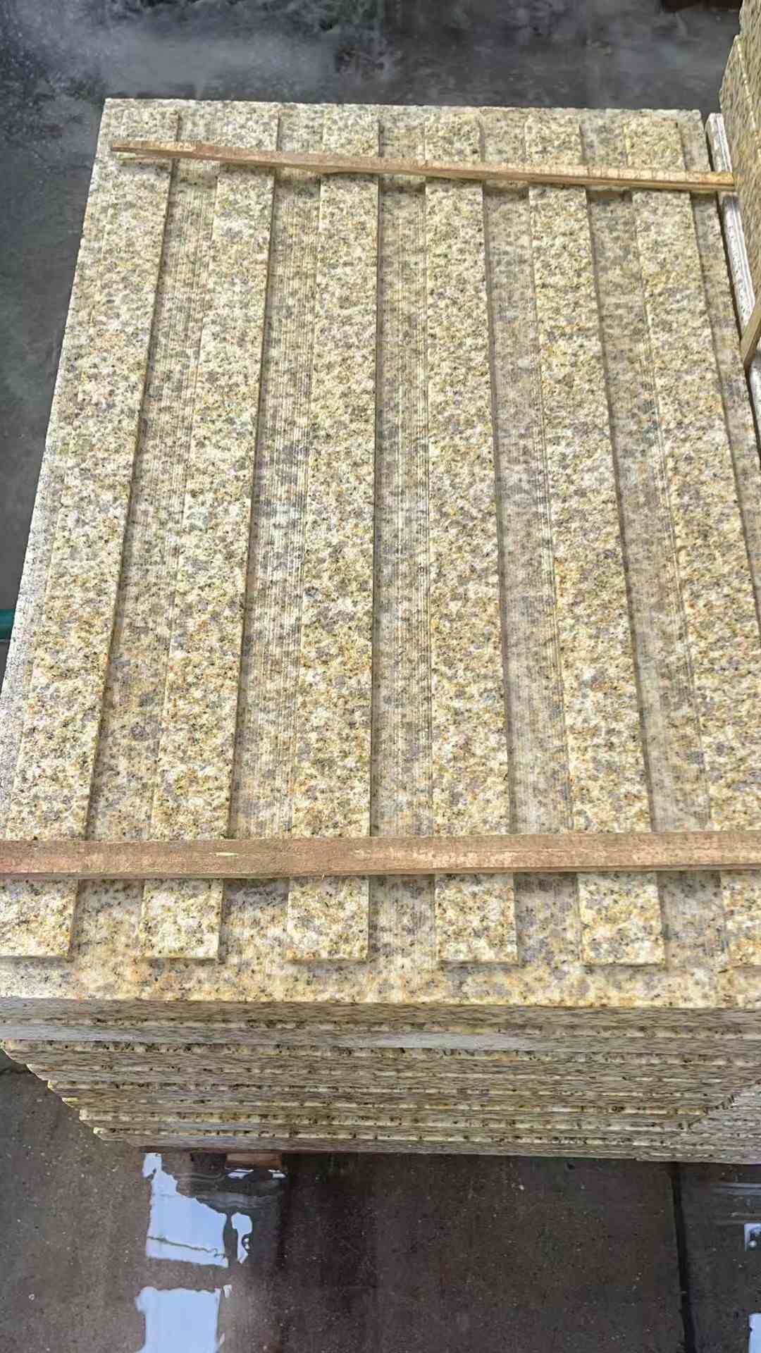 周口黄金麻盲道 石材盲道