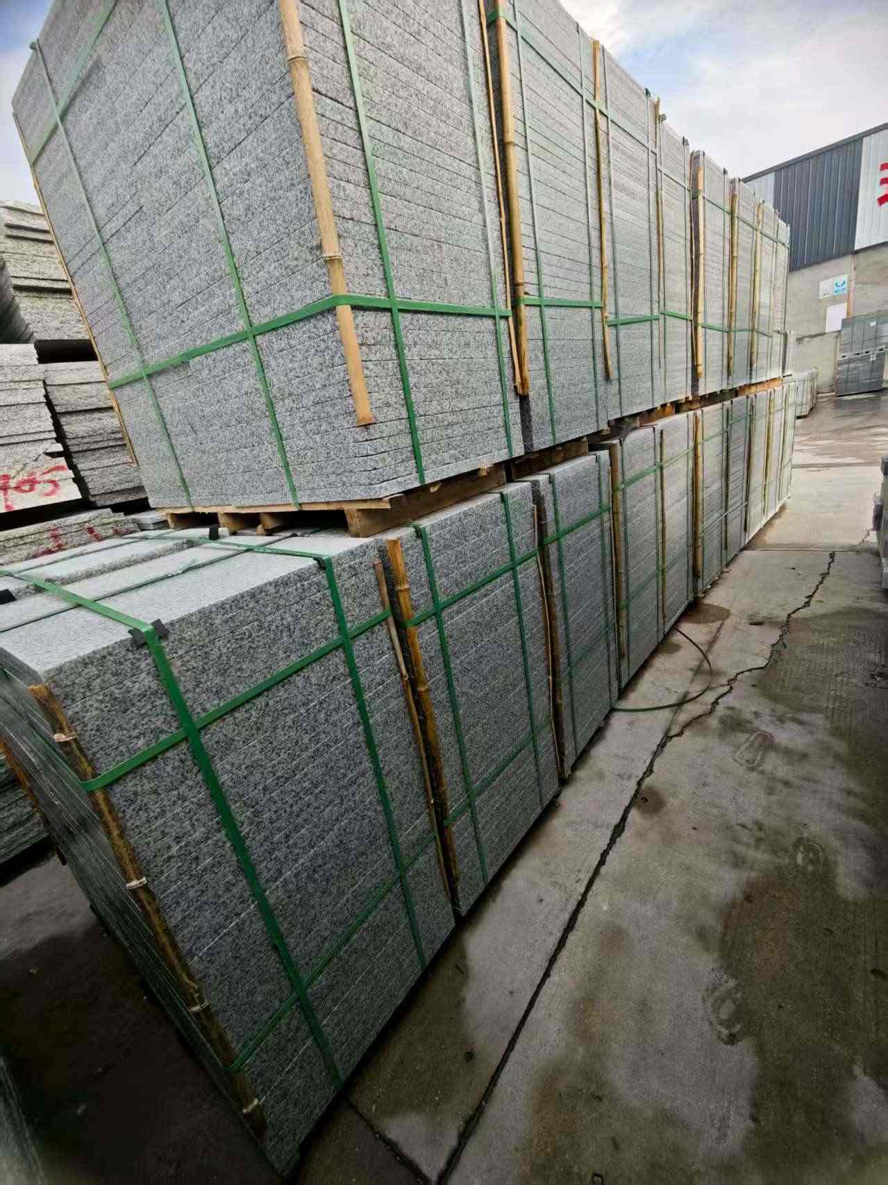 周口芝麻白地铺版 石材地铺石